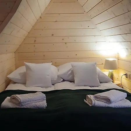 Tatra West Farm Chalé *